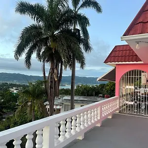 https://three-palm-villa.comcaribbean.com