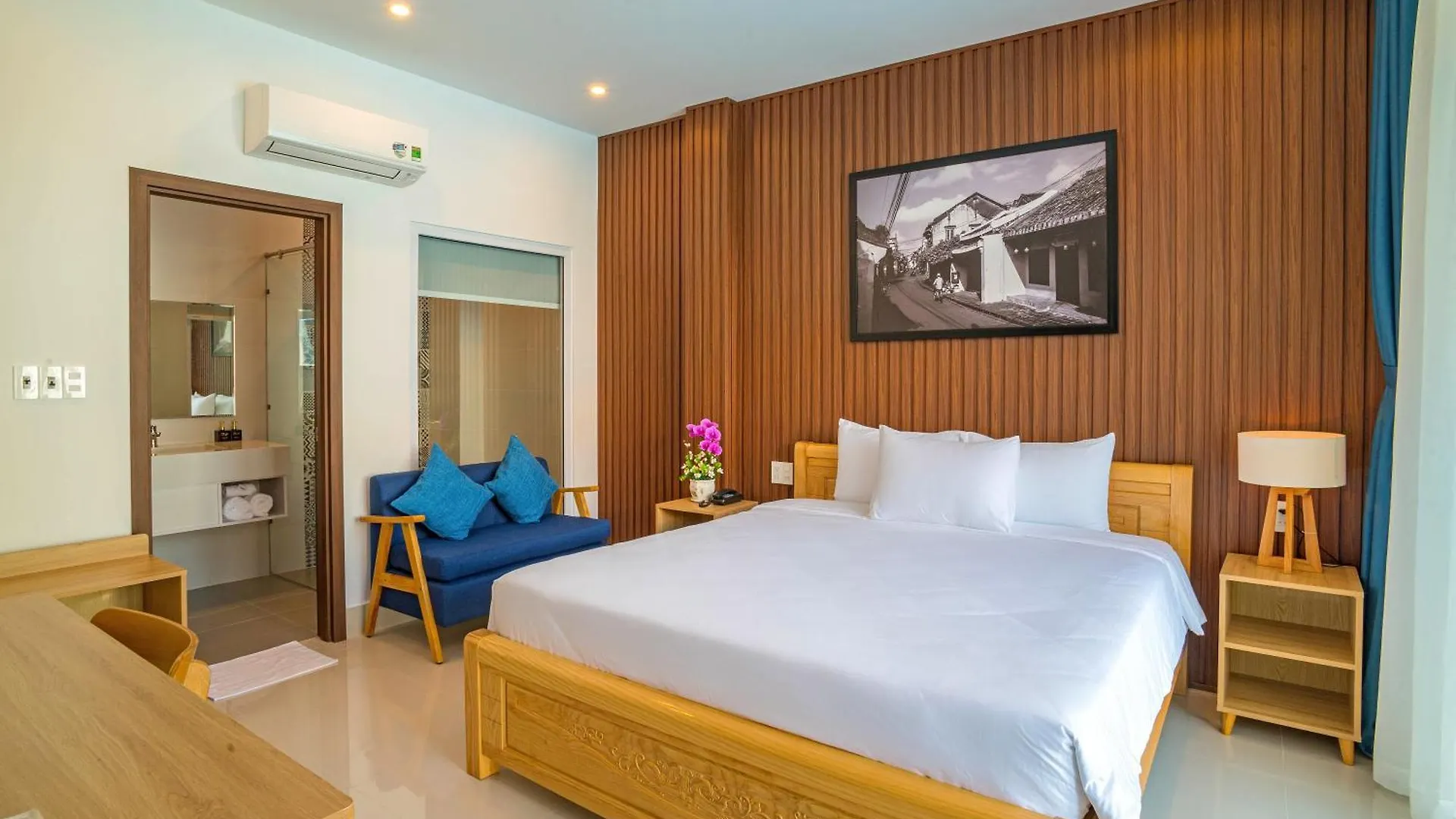 White House Central Villa Hoi An